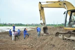 Vụ ngôi mộ mất tích: Đá bóng trách nhiệm?