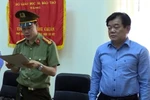Ba ông Giám đốc Sở Giáo dục còn danh dự và tự trọng thì từ chức đi