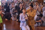 Bao nhiêu người bị lừa bịp, nộp tiền "thỉnh vong" tại chùa Ba Vàng?