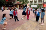 Trẻ dễ sang chấn tâm lí vì bị nhốt quá lâu trong nhà