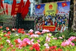 Hà Nội rực rỡ cờ hoa chào đón ngày hội toàn dân