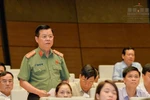 Quốc hội nảy lửa, dân đứng ở đâu?