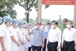 Chủ tịch nước động viên lực lượng tuyến đầu và nhân dân Thủ đô phòng, chống dịch