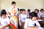 Giáo viên lên hạng có được truy lĩnh, xuống hạng xếp hệ số lương thế nào đây?