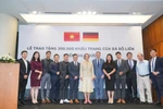 Bà Đỗ Thị Kim Liên trao tặng 300.000 khẩu trang tới nhân dân Đức