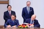Vietjet và trường bay F AIR ký thỏa thuận đào tạo phi công
