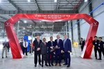 VinFast bàn giao lô xe LUX SA 2.0 và LUX A2.0 đầu tiên cho khách hàng