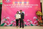 Lê Thị Mỹ Trân, cô sinh viên Sư phạm Toán xinh đẹp, giỏi giang