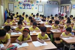“Học sinh xuất sắc” nhiều, có mừng được không?