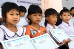 Học bổng Cô giáo Nhế - 16 năm hành trình tiếp sức em đến trường 