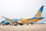 Vietnam Airlines ra mắt máy bay có diện mạo đặc biệt chào mừng 30 năm thành lập