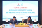 Petrovietnam - Petronas tăng cường hợp tác phát triển