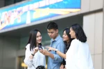 VinaPhone tuyên bố hỗ trợ hoà mạng eSIM tại nhà, khách hàng có thể đăng ký ngay