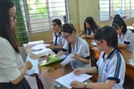 Trường không trả bài thi học kỳ khiến phụ huynh và học sinh nghi ngờ, bức xúc