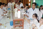 Đổi mới hay chấn hưng giáo dục?