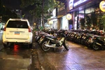 Bốt gác khác cột điện thế nào?
