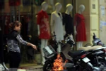 Đốt vàng mã nhằm kết nối với người đã khuất là quan niệm sai lầm