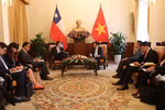 Phó Thủ tướng Phạm Bình Minh tiếp Bộ trưởng Ngoại giao Chile