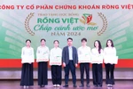 Trao học bổng Rồng Việt – Chắp cánh ước mơ cho sinh viên vượt khó