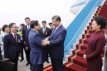 Tổng Bí thư, Chủ tịch nước Trung Quốc đến Hà Nội, bắt đầu chuyến thăm Việt Nam