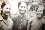 Mẹ rằng: Cứu nước, mình chờ chi ai?