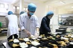Những mẩu chuyện vui buồn thời Covid-19