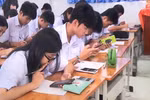 Bối rối với quy định cho phép học sinh dùng điện thoại trong lớp