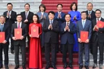 Chủ tịch nước Lương Cường trao quyết định phong hàm Đại sứ