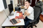 Làm thế nào để đánh thức sự tỉnh táo tức thì khi làm việc về đêm?