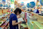 Sửng sốt với con số 1000 tỷ đồng/năm để mua sách giáo khoa sau đó bán giấy vụn