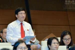 Đại biểu Quốc hội Mùa A Vảng chia sẻ một số giải pháp với ngành giáo dục