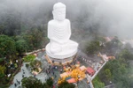 Hơn 300 Tăng Ni Sư Giáo hội Phật giáo đến Bà Nà hành hương, chiêm bái