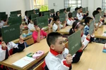 Giáo dục Hà Nội dẫn đầu, hay "Ăn như rồng cuốn, Nói như rồng leo"?