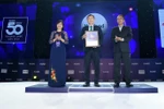 NutiFood được vinh danh thương hiệu dẫn đầu năm 2020