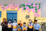 Quỹ Phát triển Tài năng Việt của Ông Bầu trao học bổng cho học sinh tại TPHCM