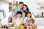 Mừng ngày Giải phóng, BAC A BANK và Dai-ichi gửi quà trọn yêu thương