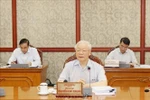 Phòng, chống tham nhũng phải gắn liền, đồng bộ với phòng, chống tiêu cực