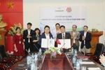 Dongsim lần đầu ra mắt trường mầm non tiêu chuẩn Hàn Quốc