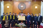 Công Phượng và đồng đội ủng hộ đồng bào miền Trung khắc phục thiệt hại sau bão