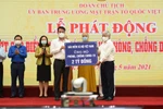 Bảo hiểm xã hội Việt Nam trao 2 tỷ đồng ủng hộ phòng chống dịch Covid-19