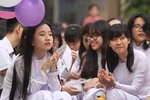 Hết học kỳ, bất thường học sinh tấp nập chuyển trường