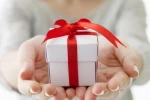Chuyện mặn-ngọt-chua-cay từ quà tết của một người thầy