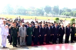 Lãnh đạo Đảng, Nhà nước dâng hương tưởng niệm các anh hùng liệt sĩ