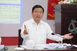 Đất lành chim đậu, cần sổ hộ khẩu để làm gì?