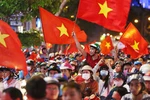 Dân nghĩ về Đảng và Đảng viết về dân
