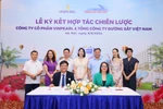 Tổng công ty Đường sắt Việt Nam và Vinpearl ký kết hợp tác phát triển du lịch