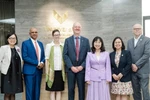 Giáo sư Đại học Cornell: “Tôi bất ngờ vì sự phát triển nhanh chóng của VinUni”