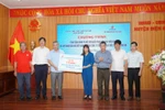 Petrovietnam hỗ trợ người dân Sơn La và Điện Biên khắc phục hậu quả mưa lũ