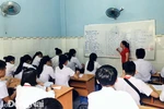 Lạ đời, nhiều giáo viên đang xếp hàng nộp hồ sơ bán… kiến thức