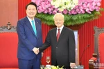 Tổng Bí thư Nguyễn Phú Trọng tiếp Tổng thống Hàn Quốc Yoon Suk Yeol